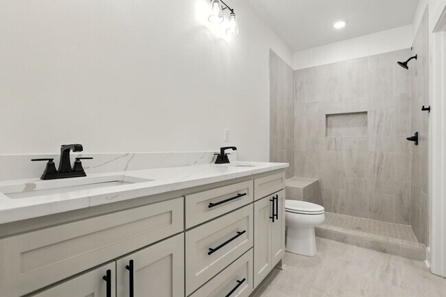 Building Photo - West Little Rock - 1500 SqFt New Constucti...