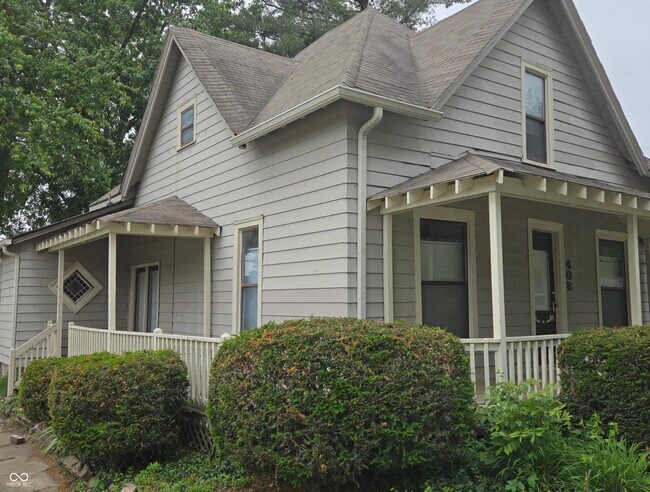 Building Photo - 408 S Main St