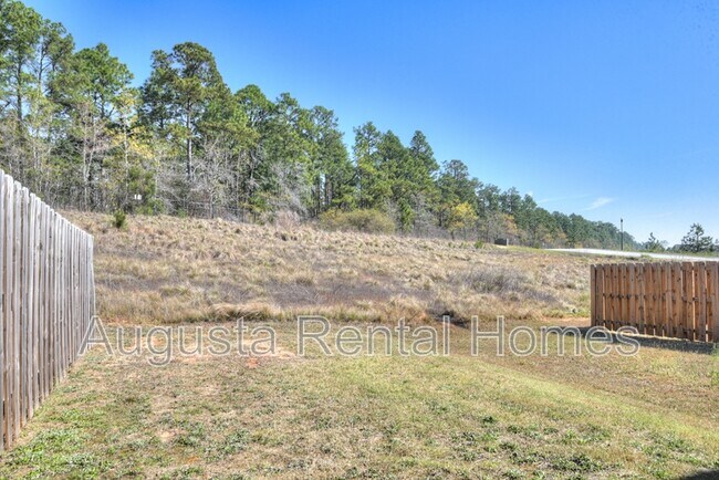 Building Photo - 818 Quaint Parish Cir