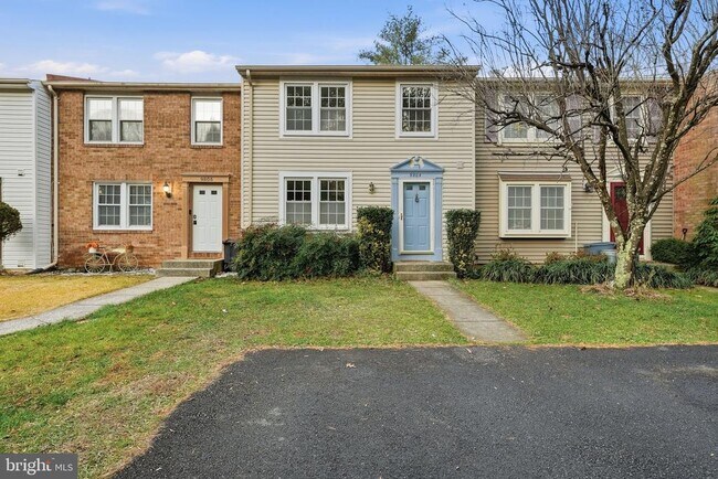 Building Photo - 9804 Gabon Ct