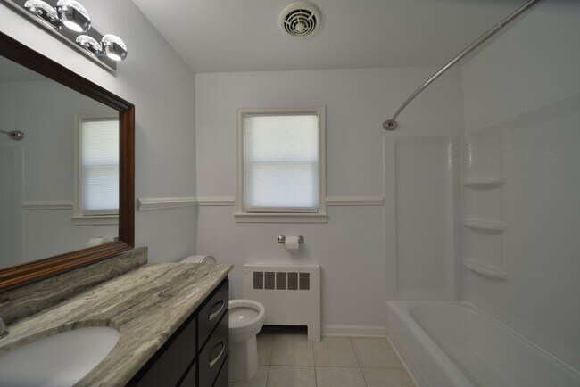 Building Photo - Seaford Rancher