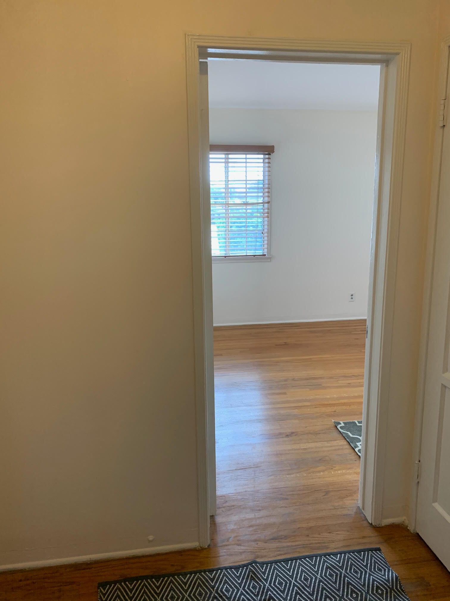 Building Photo - 253 5th Ave