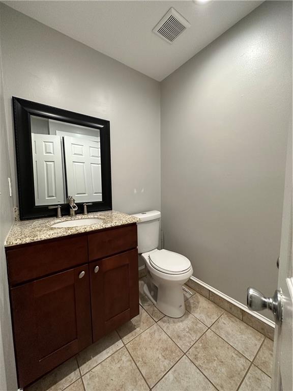 Building Photo - 2953 Lexington Trace Dr