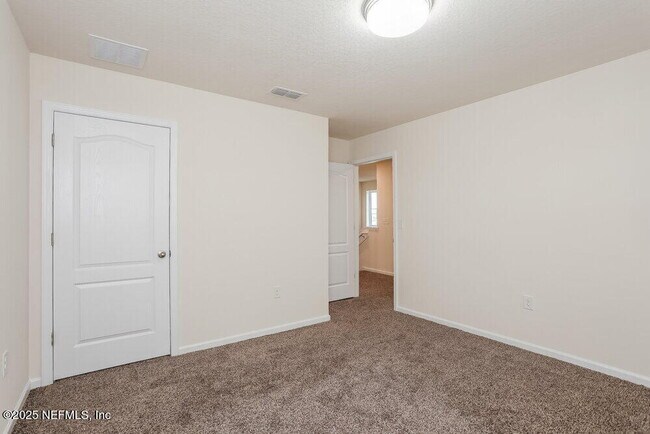 Building Photo - 11598 Walleye Dr