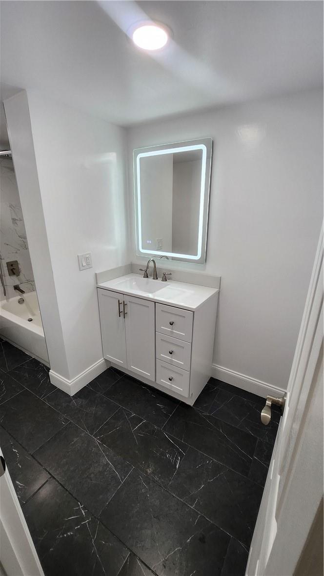 Building Photo - 3301 Spanish Moss Ter