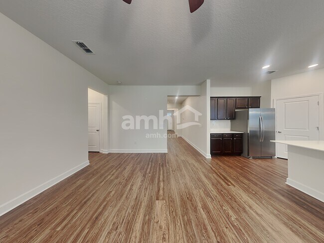 Building Photo - 2221 Saffron Walden Dr