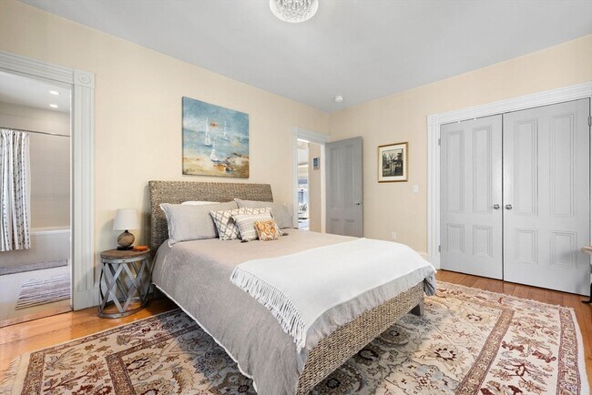 Building Photo - 201 Savin Hill Ave