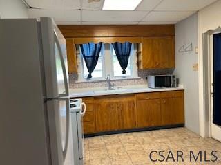 Building Photo - 830 Carnegie Ave