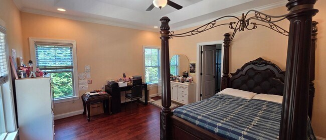 Building Photo - Executive home in Lewisville gated community