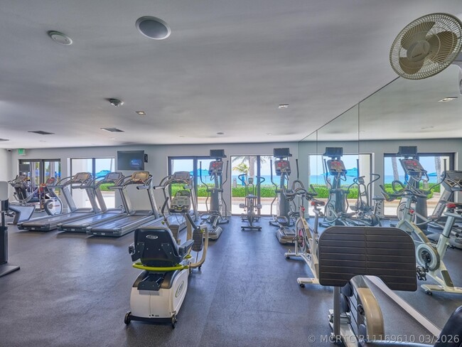 Building Photo - 3420 S Ocean Blvd
