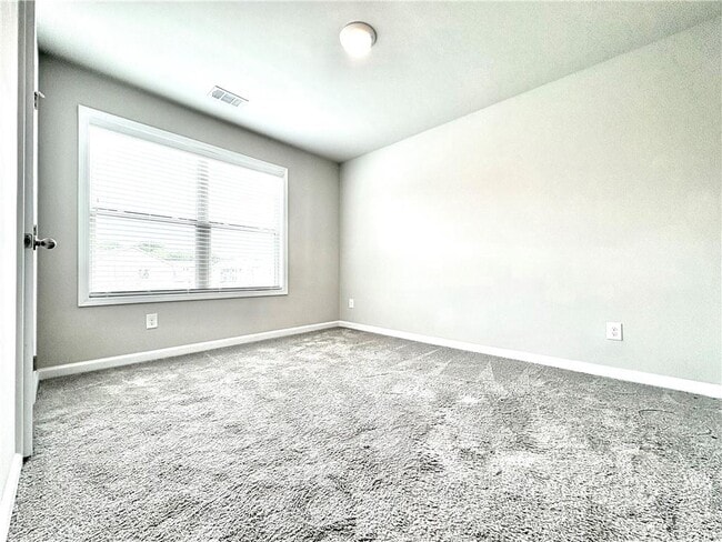 Building Photo - 6085 Bay Pt Cv