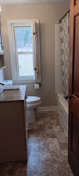 Bathroom - 117 Fern Hollow Rd