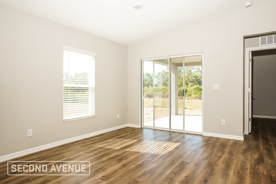 Building Photo - 2747 Ponce De Leon Blvd