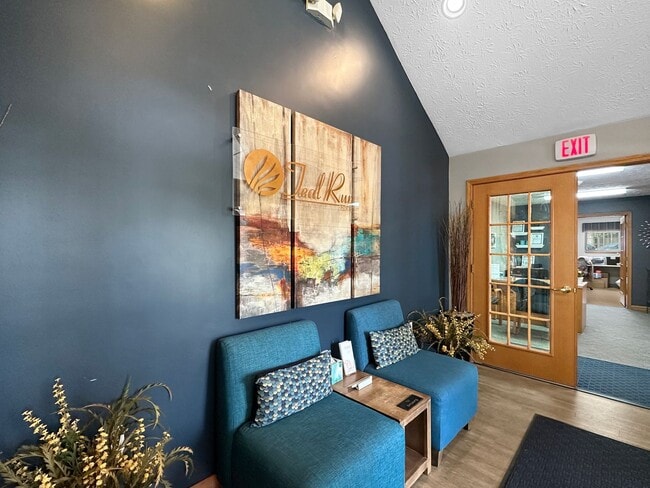 Building Photo - Battle Creek 1 Bedroom / 1 Bath Apartment – Available Now!