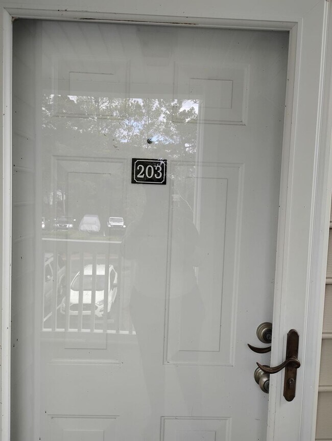 Building Photo - WOODMOOR DRIVE