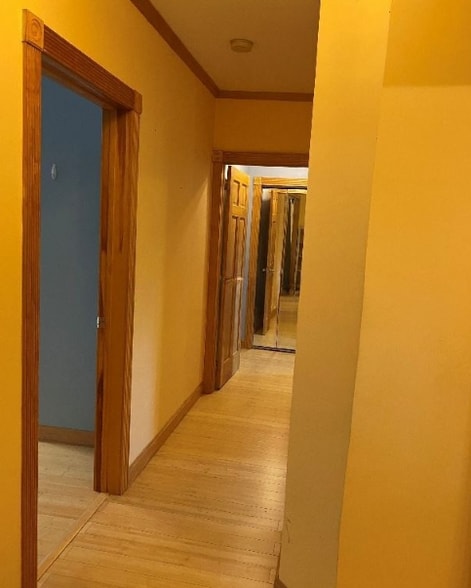 Building Photo - 52 Sacramento St