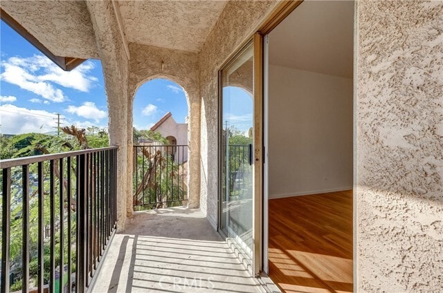 Building Photo - 1711 Grismer Ave