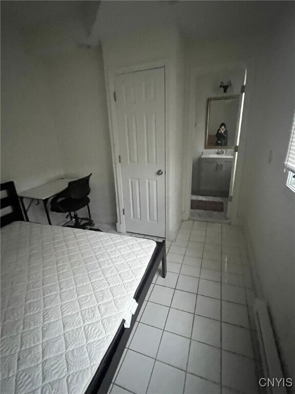 Building Photo - 1205 Madison St