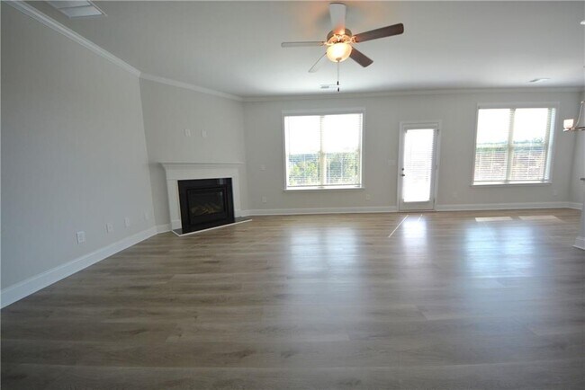 Building Photo - 1484 Sunny Vly Ln