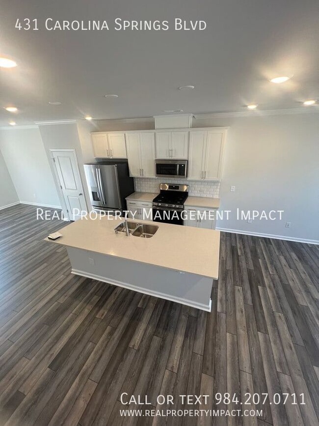 Building Photo - 431 Carolina Spgs Blvd