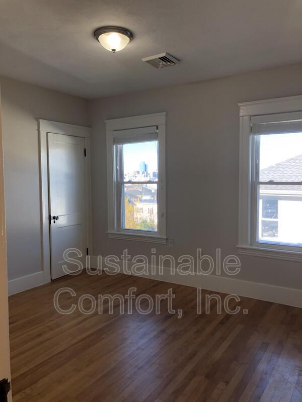 Building Photo - 26 Sterling St