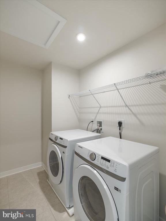 Building Photo - 7963 Milltown Cir