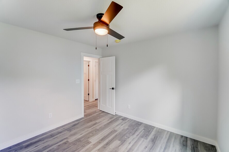Building Photo - 3011 Cletus Pky