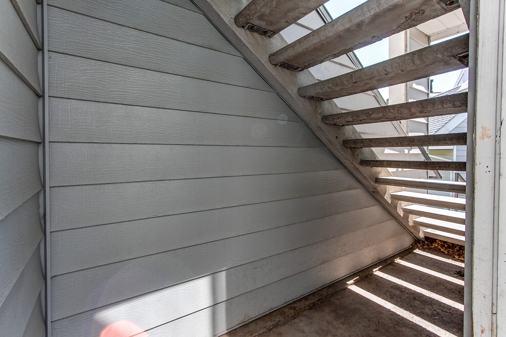 Building Photo - 17093 E Tennessee Dr