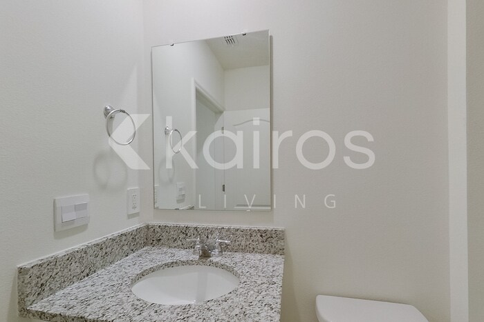 Building Photo - 32041 Katelin Cir