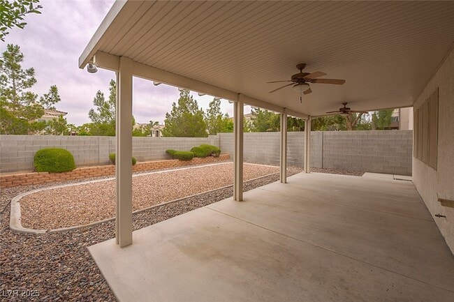 Building Photo - 7270 Bird Cherry St