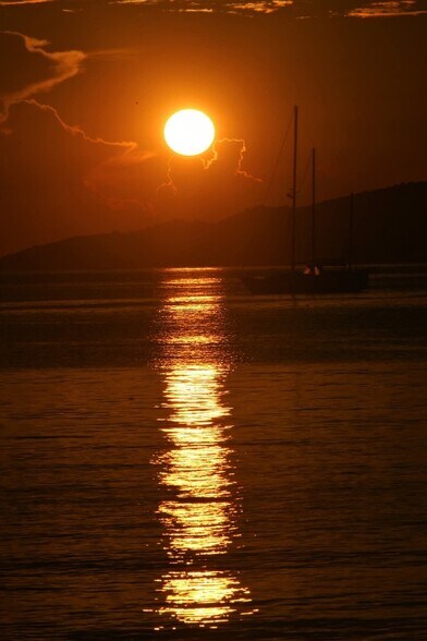 Building Photo - 710 Catskill St