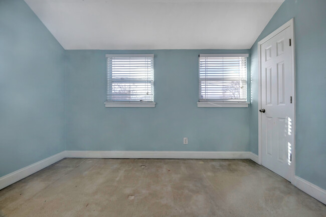 Building Photo - Charming 2 Bedroom Home in Washington DC Ã...