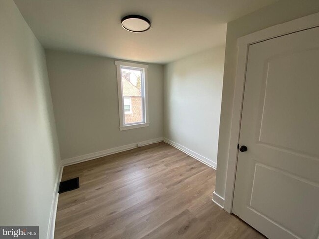 Building Photo - 742 St Joseph St