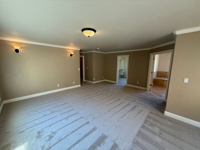 Building Photo - 1690 Titan Dr NW