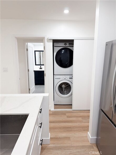 Building Photo - 17000 Burbank Blvd