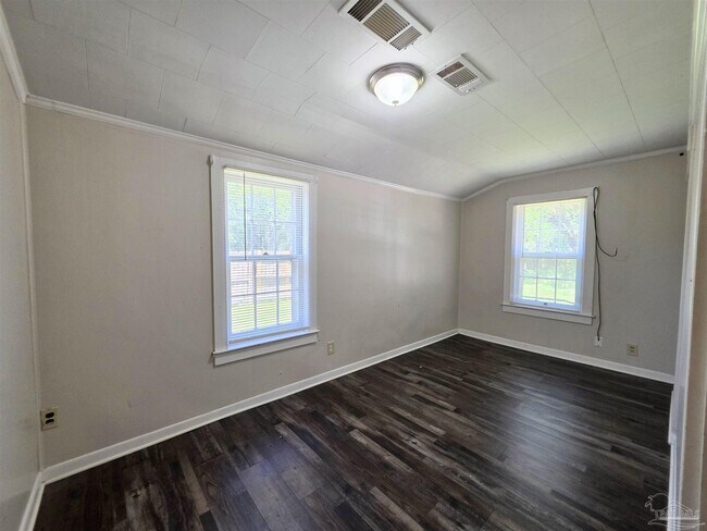 Building Photo - 5404 N Blue Angel Pkwy