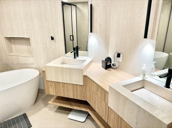 Building Photo - 145 Jefferson Ave