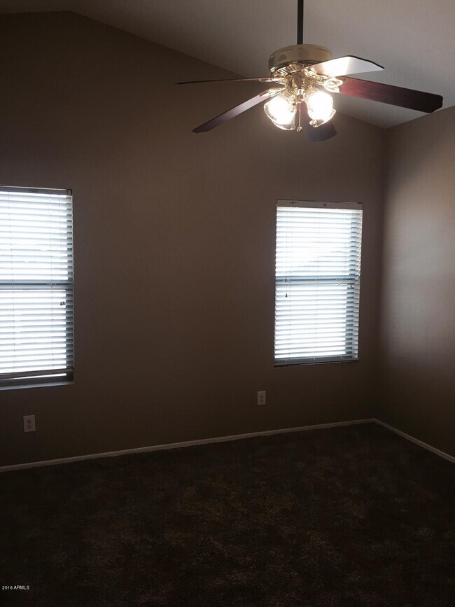 Building Photo - 16210 N 162nd Dr