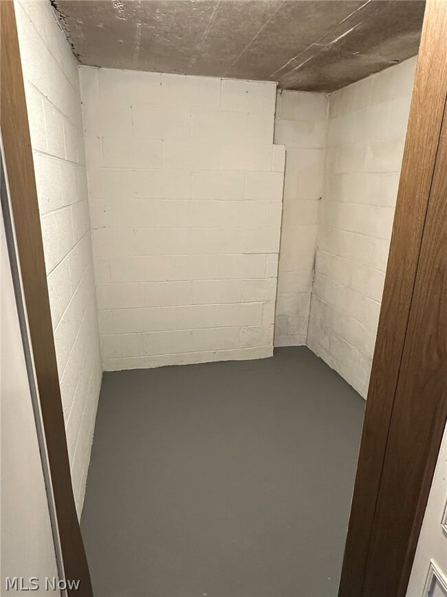 Building Photo - 124 Kenridge Rd