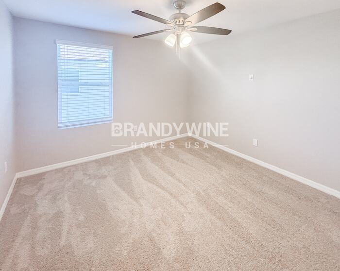 Building Photo - 12026 Suburban Sunrise St