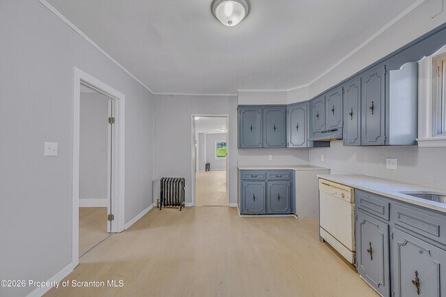 Building Photo - 958 Ridge Ave