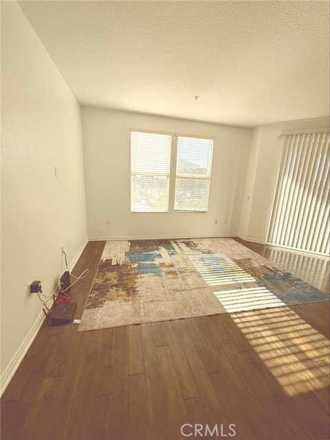 Building Photo - 12664 Chapman Ave