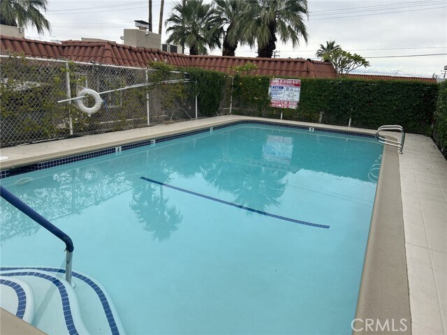 Building Photo - 37111 Cathedral Canyon Dr