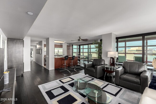 Building Photo - 4808 N 24th St