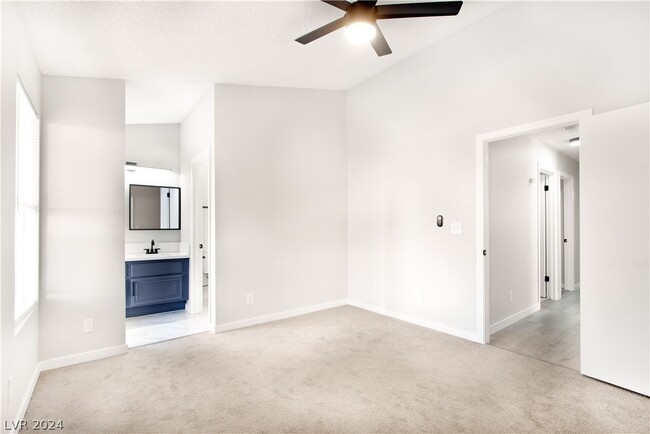 Building Photo - 3923 Broken Oak Ln