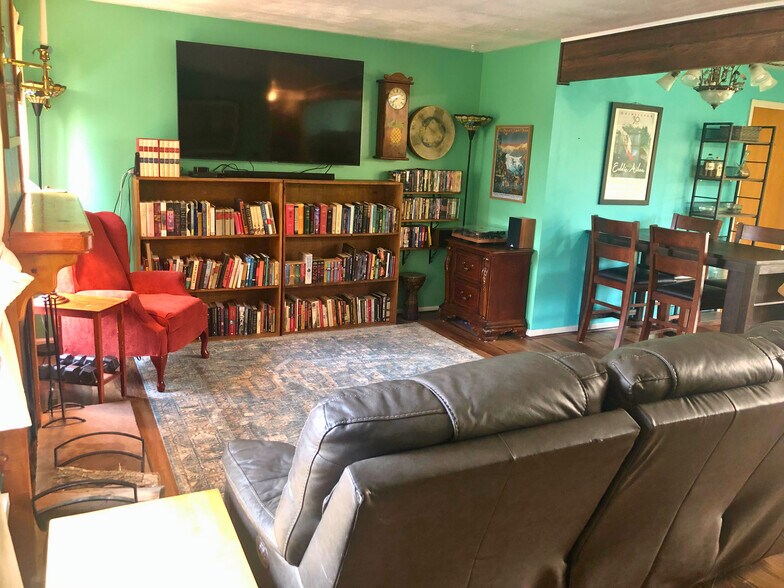 Living room into dining - 1220 Alpine Pl