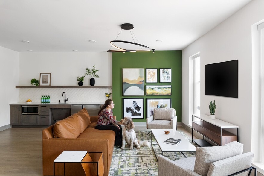 Building Photo - Park Montgomery West