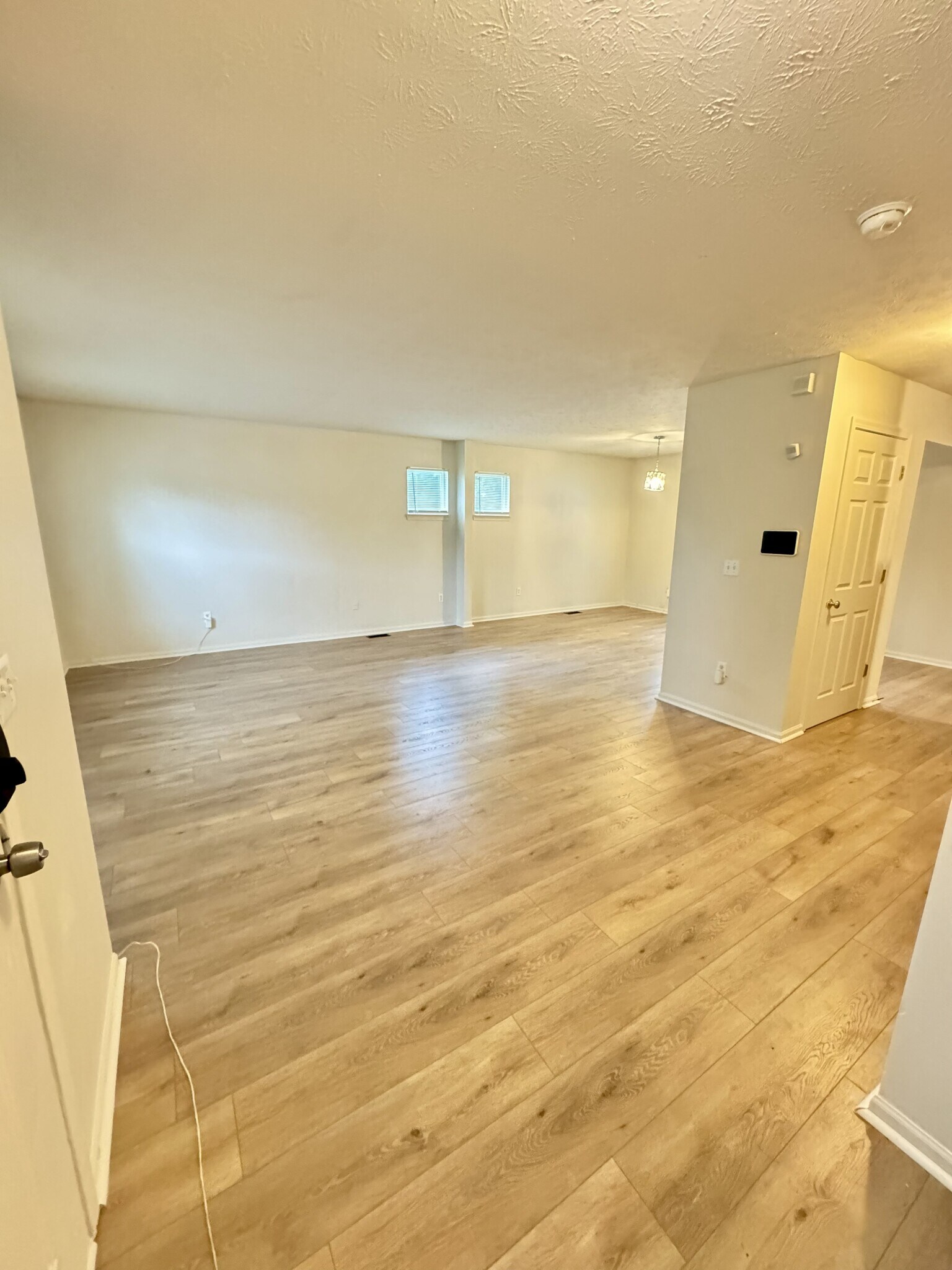Building Photo - 1207 E 74th St