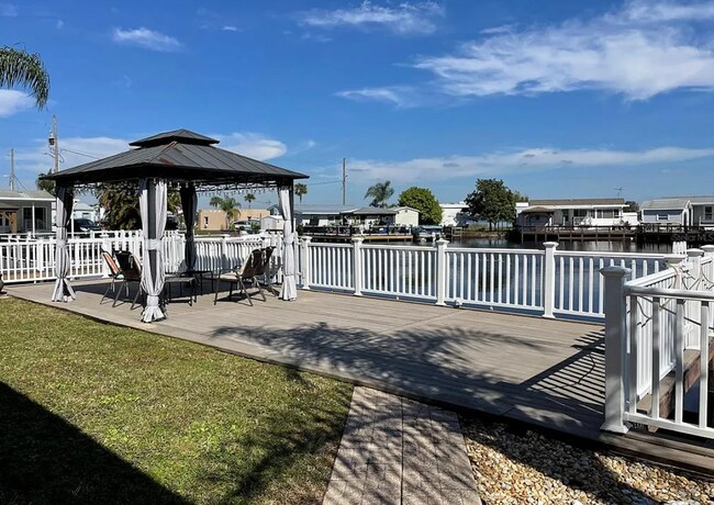 Building Photo - Fully Furnished 2 bedroom, 2 bathroom Home in Shelter Cove!