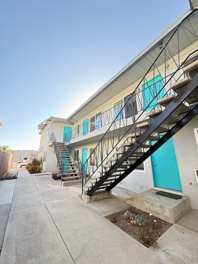 Interior Photo - 4533 Contour Blvd.